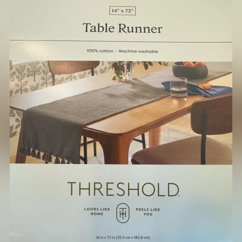 NWT Threshold Gray Cotton‎ Boho Woven Table Runner with Tassels 14”x72”